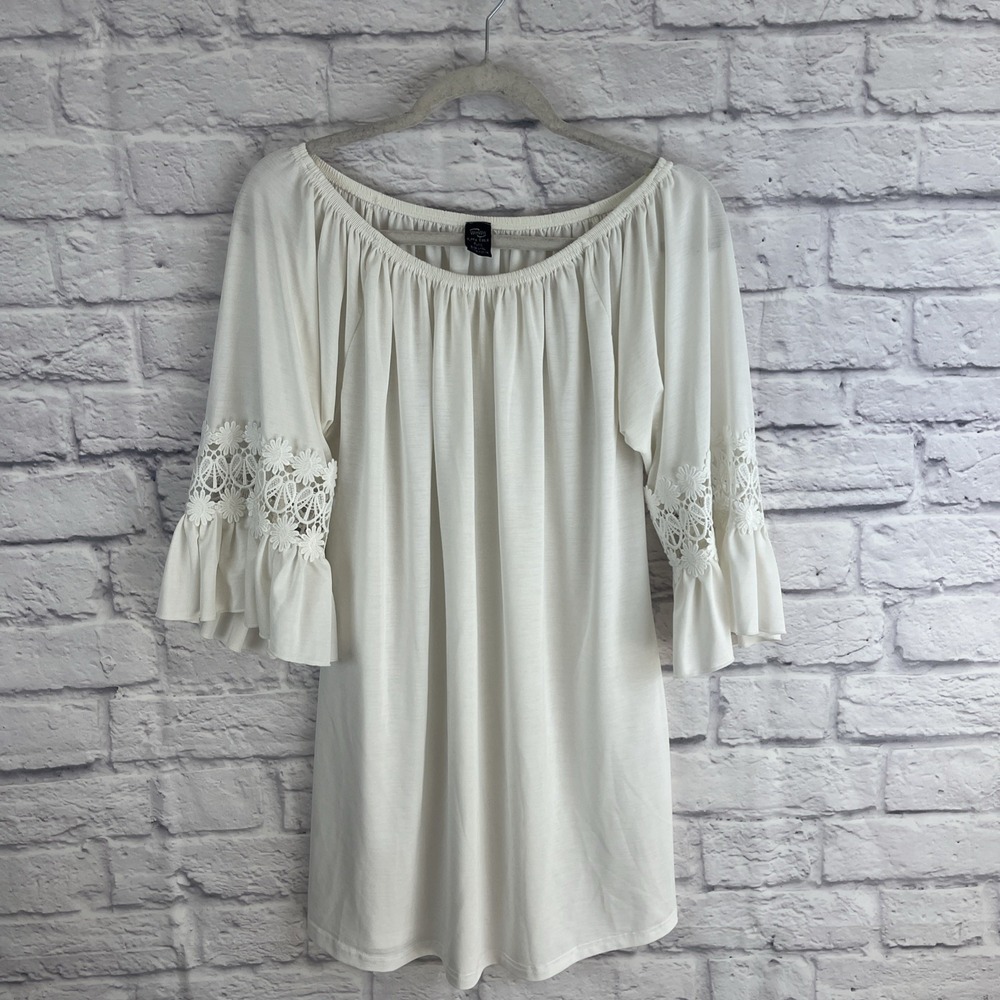 Cottagecore Stretch Feminine 3/4 Bell Sleeve Top Size Large/X-Large Boho Coastal